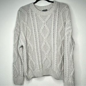 White Fox Oversized Cable Knit Sweater Gray Slouchy Cozy Fit Size S/M